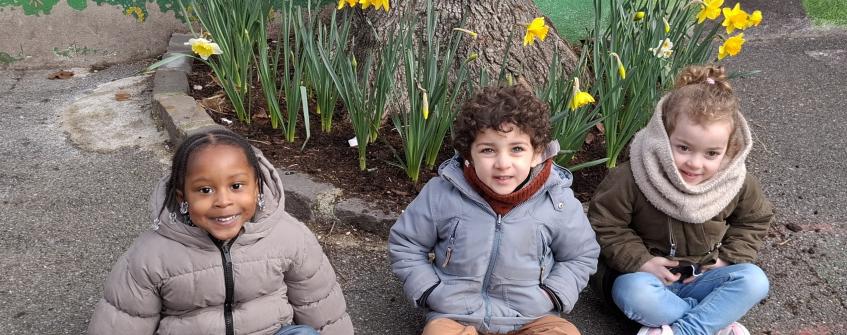 Les enfants sont fiers de leurs plantations !