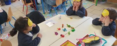 Premier atelier jeux de société en maternelle